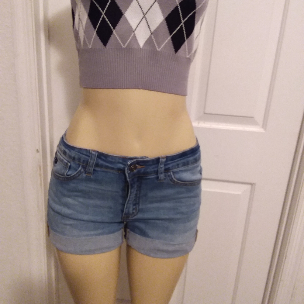 Kan can shorts
